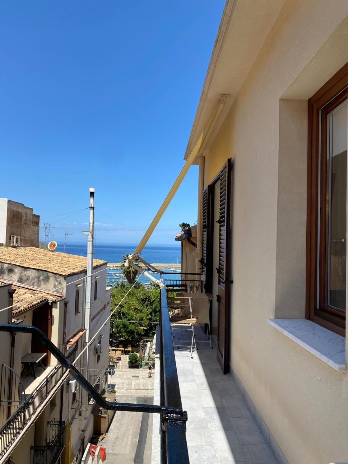 Residence Le Rose كاستيلاّماري ديل غو المظهر الخارجي الصورة