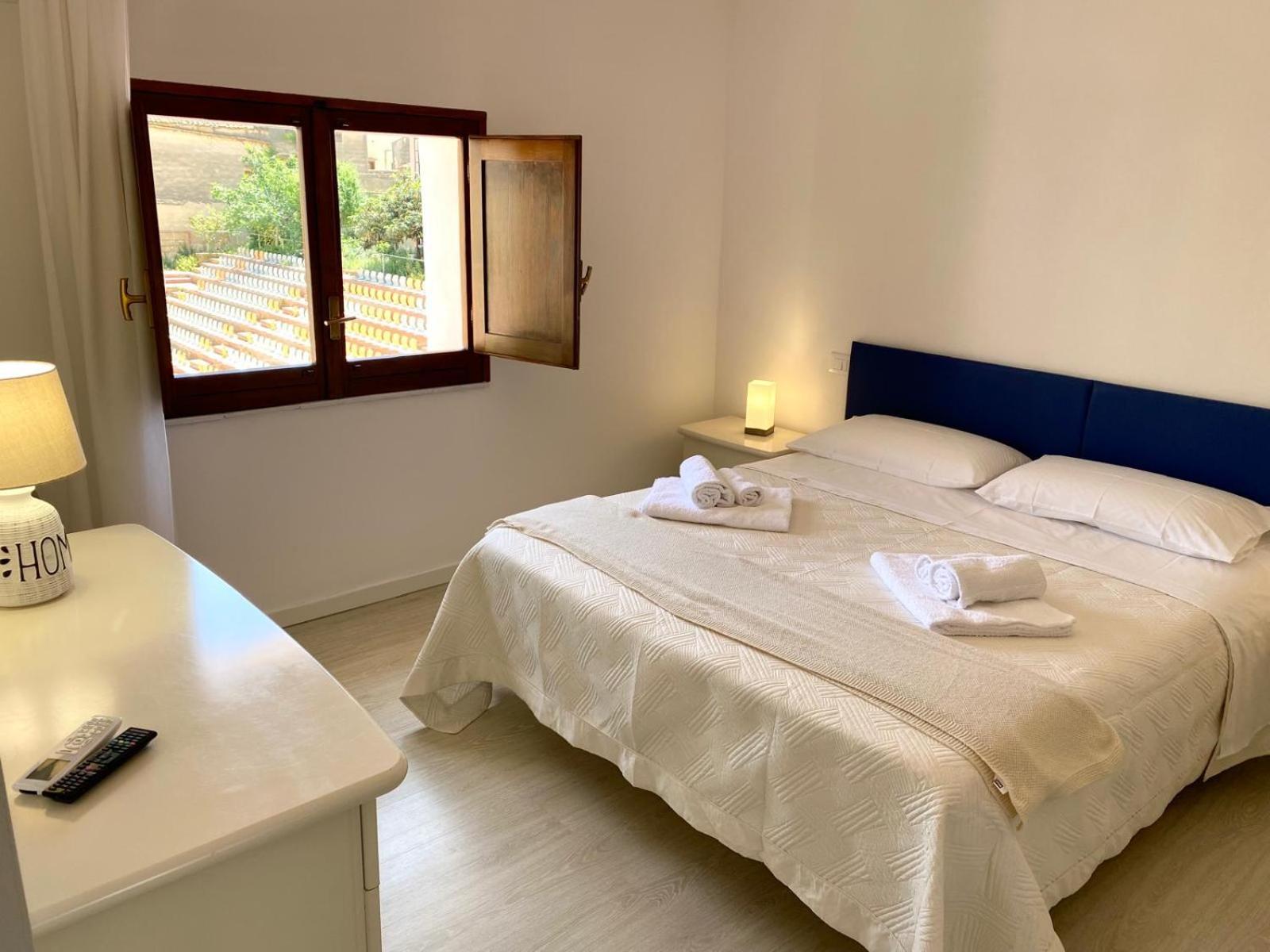 Residence Le Rose كاستيلاّماري ديل غو المظهر الخارجي الصورة